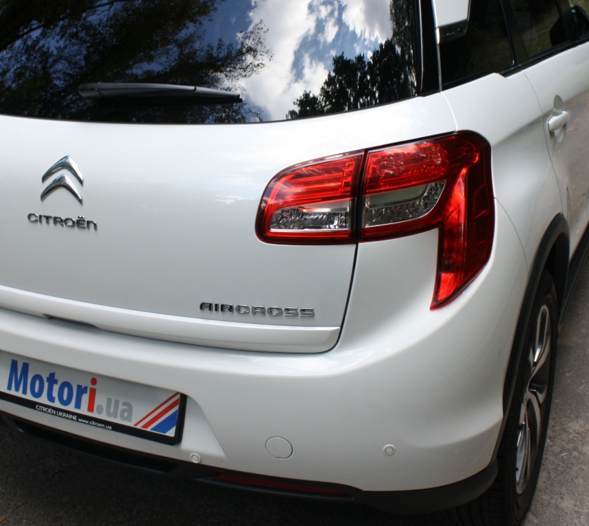 Citroen_C4_Aircross_18.JPG