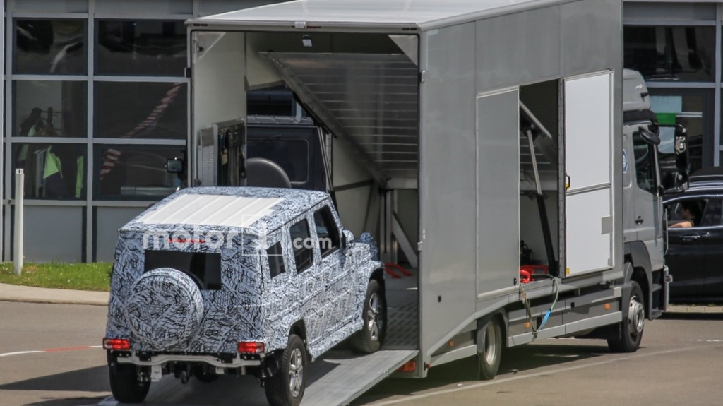 Mercedes-Benz G-Class 