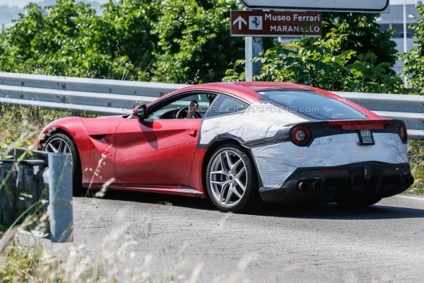 Ferrari F12 М Ferrari F12 М