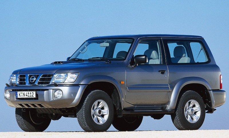 nissan_patrol_04.jpg