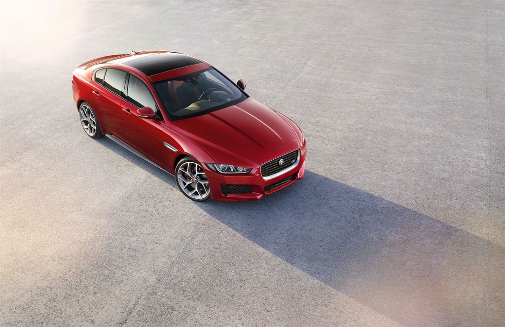 Jaguar XE Jaguar XE