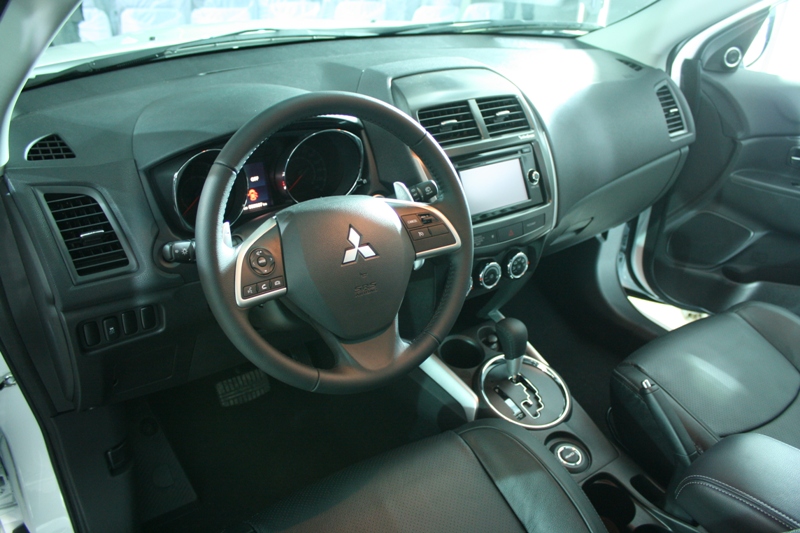 Mitsubishi_ASX_3.JPG