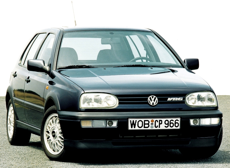 hottest_volkswagen_golf_10.jpg