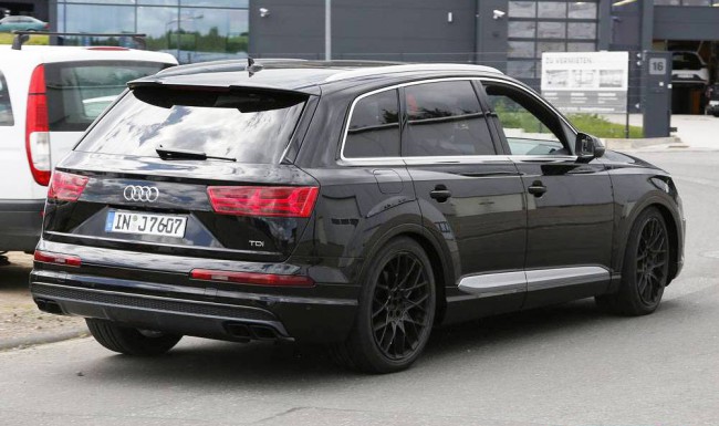 Audi Q7 