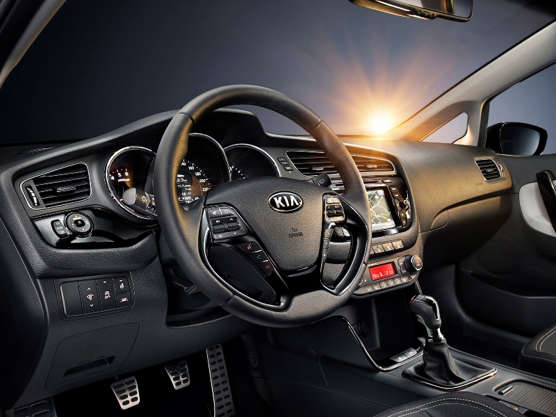 kia_cee_d_3.jpg kia_cee_d_3.jpg