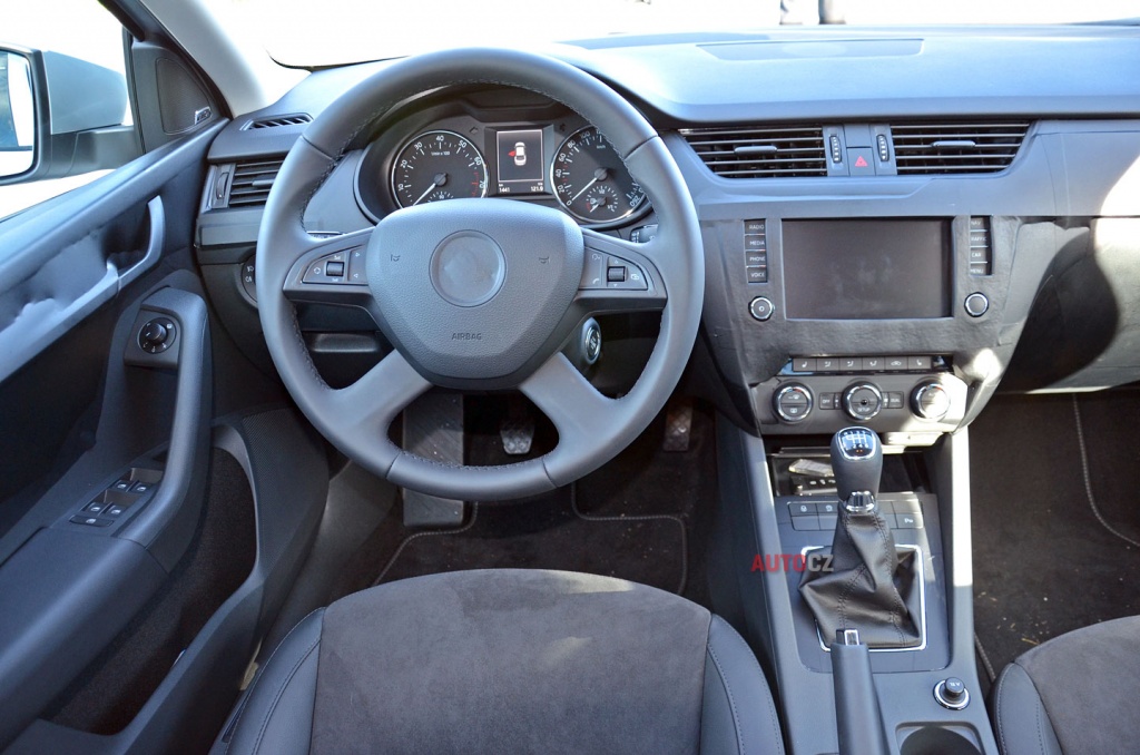 skoda_octavia_06.jpg skoda_octavia_06.jpg
