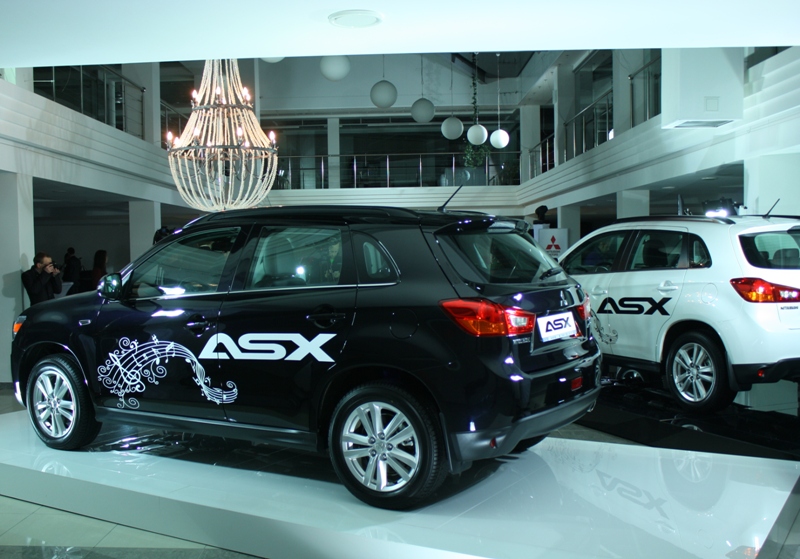 Mitsubishi_ASX_2.JPG