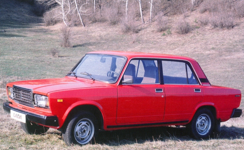 lada_2107_09.jpg