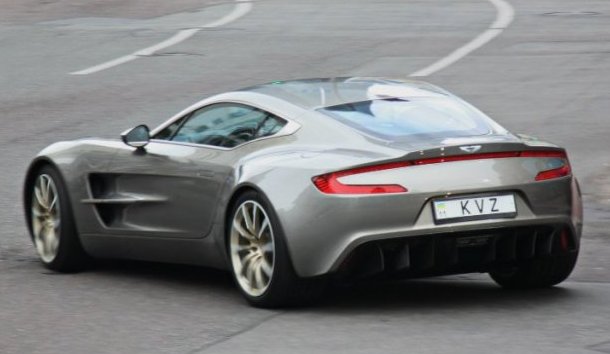 aston-martin-one-77-c215614072013184015_4.jpg aston-martin-one-77-c215614072013184015_4.jpg