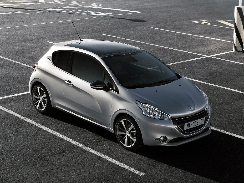 peugeot_208_3-door_5.jpg peugeot_208_3-door_5.jpg
