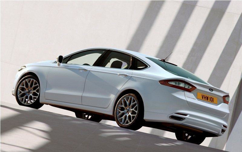 Ford_Mondeo_14.jpg Ford_Mondeo_14.jpg