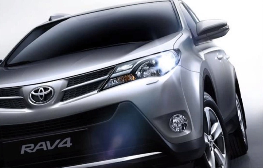 2013-Toyota-RAV4_1.jpg 2013-Toyota-RAV4_1.jpg