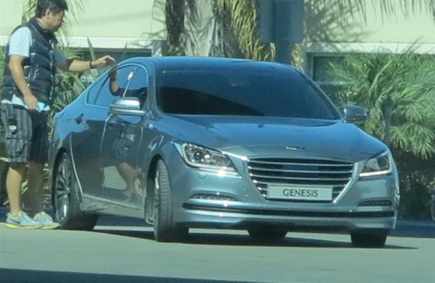 Hyundai Genesis без камуфляжа