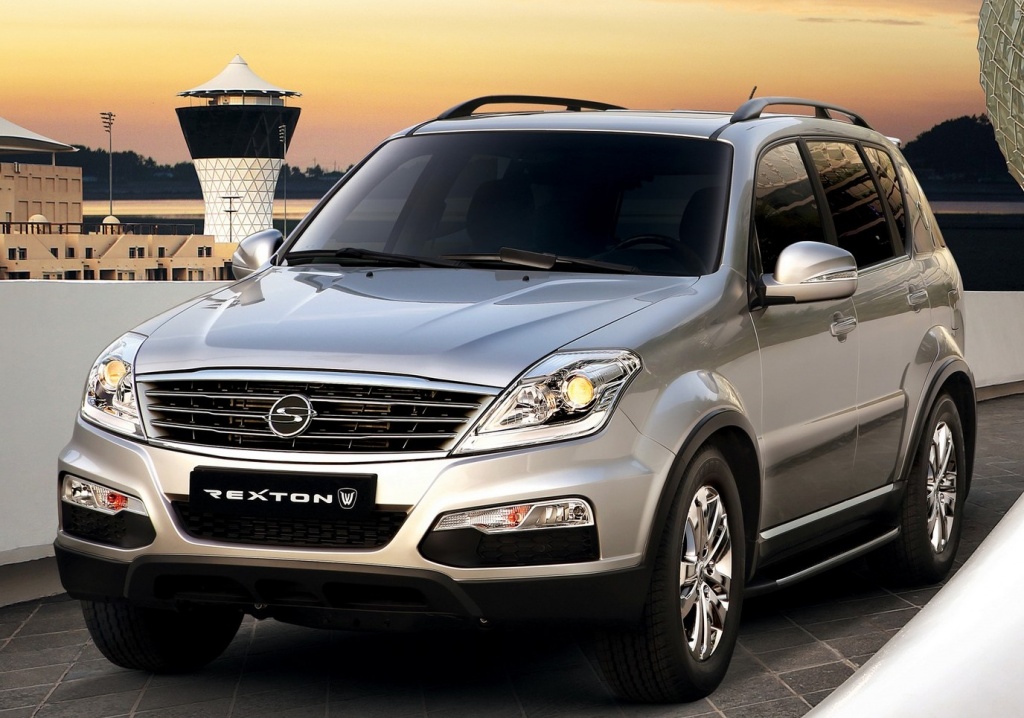 SsangYong_Rexton_13.jpg