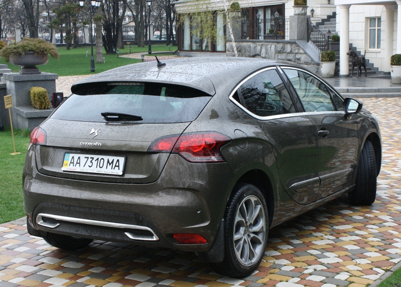 Citroen_DS4_08.JPG