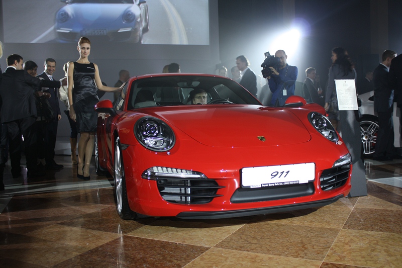 Porsche‑911_Kiev07.JPG