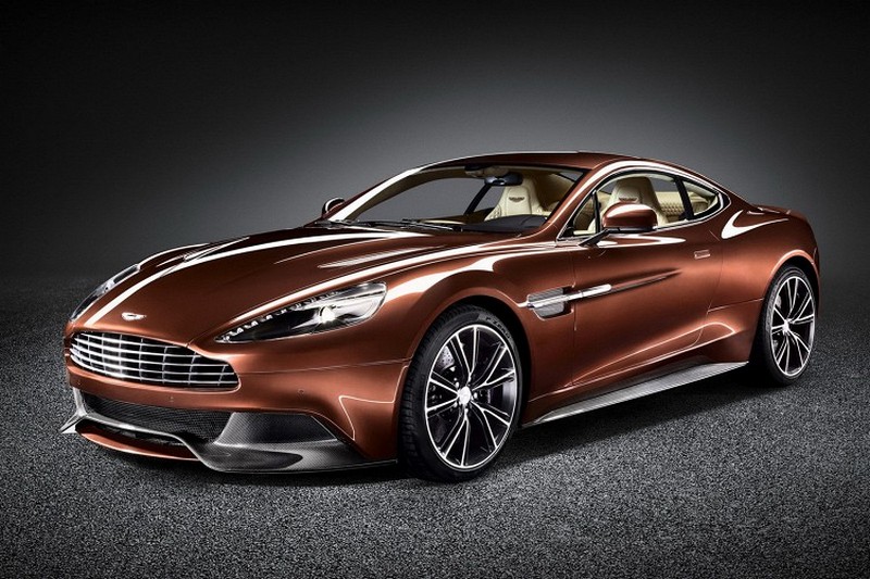 суперкар от Aston Martin.jpeg