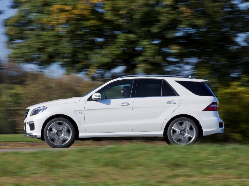 mercedes-benz_ml63_amg_23.jpg