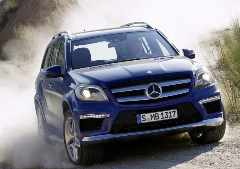 2013-Mercedes-GL_02.jpg 2013-Mercedes-GL_02.jpg