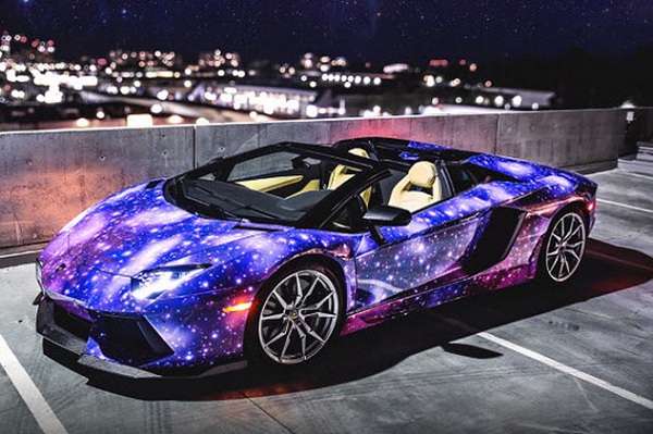 Lamborghini Aventador LP700-4 Roadster 