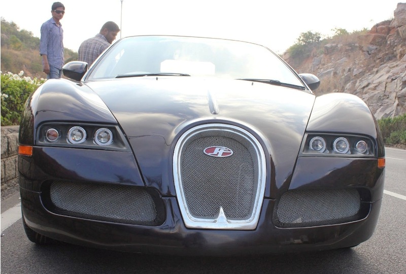 Bugatti-Veyron-Replica_1.jpg Bugatti-Veyron-Replica_1.jpg