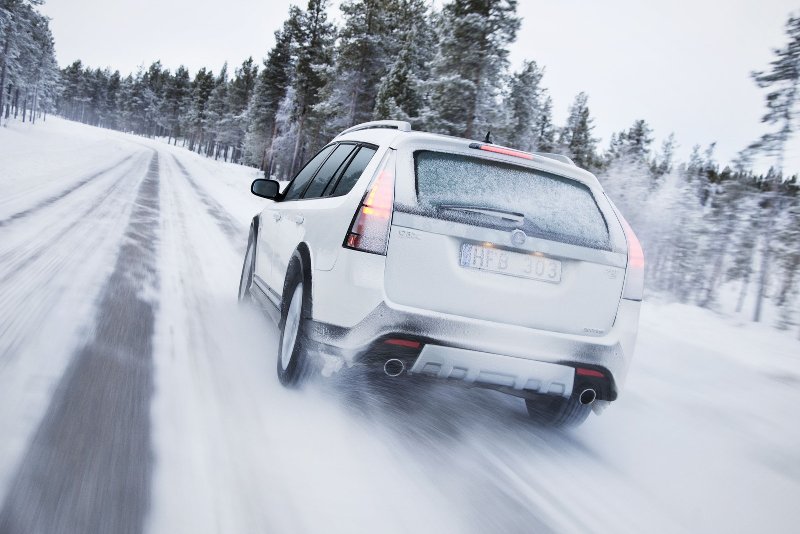 winter_driving_1.jpg winter_driving_1.jpg