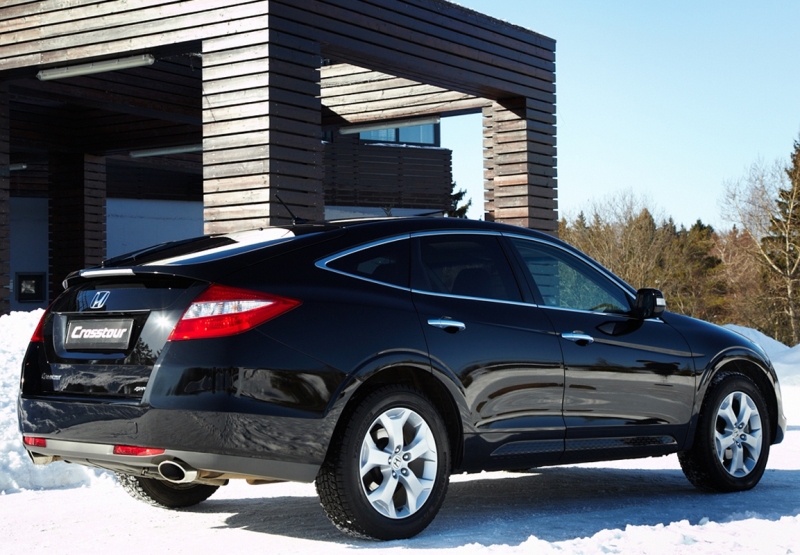 Honda_Crosstour_Ukraine_06.jpg