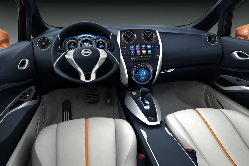 Nissan-Invitation-Concept-6.jpg