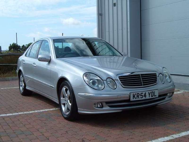 Mercedes-Benz E270 CDI Mercedes-Benz E270 CDI.jpg