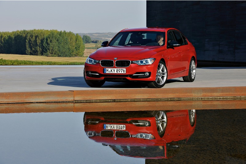 2012-BMW-Series-4.jpg