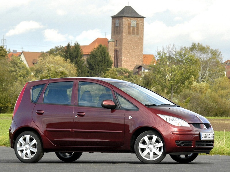 mitsubishi_colt_08.jpg mitsubishi_colt_08.jpg