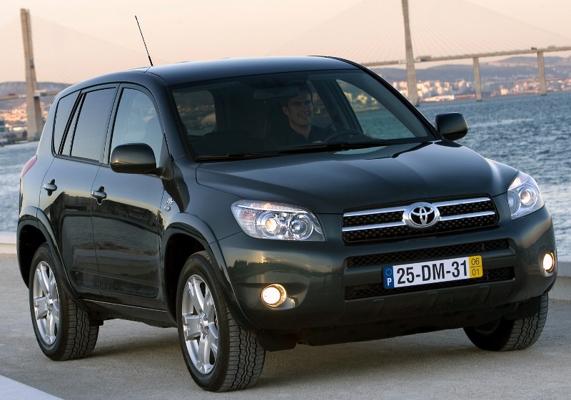 toyota_rav4_4.jpg