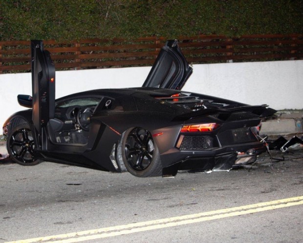 Lamborghini авария