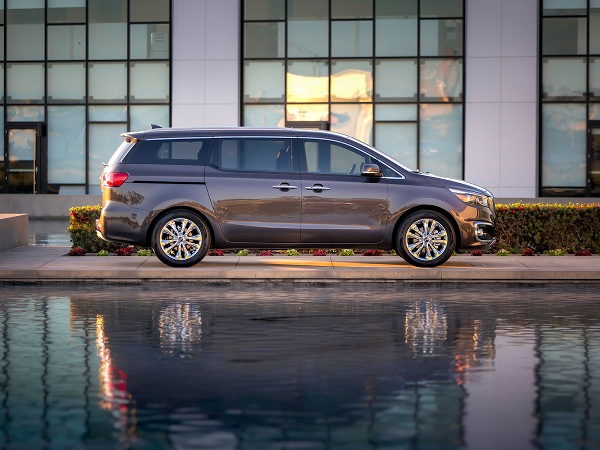 Kia Sedona 2015