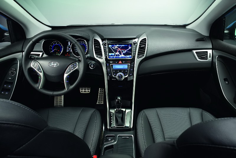 2012-Hyundai-i30-5.jpg 2012-Hyundai-i30-5.jpg