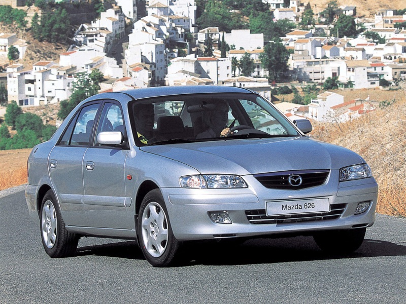 mazda_626_sedan_2.jpg