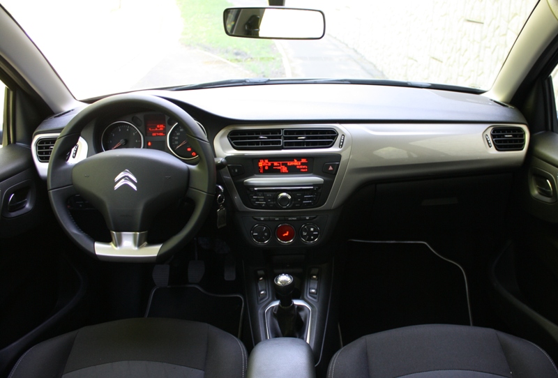 Citroen_C-Elysee_19.JPG