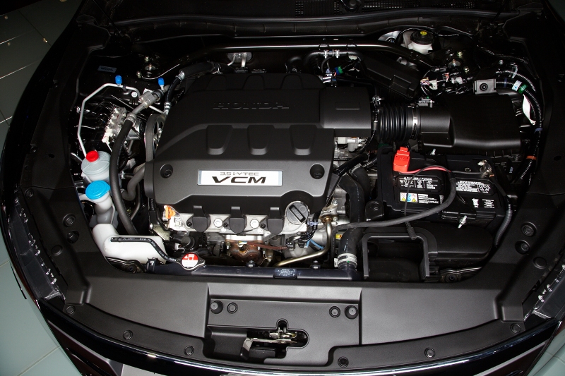 Honda_Crosstour_Ukraine_04.jpg Honda_Crosstour_Ukraine_04.jpg