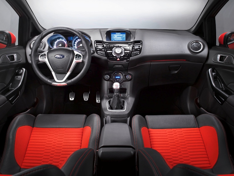 ford_fiesta_st10.jpg