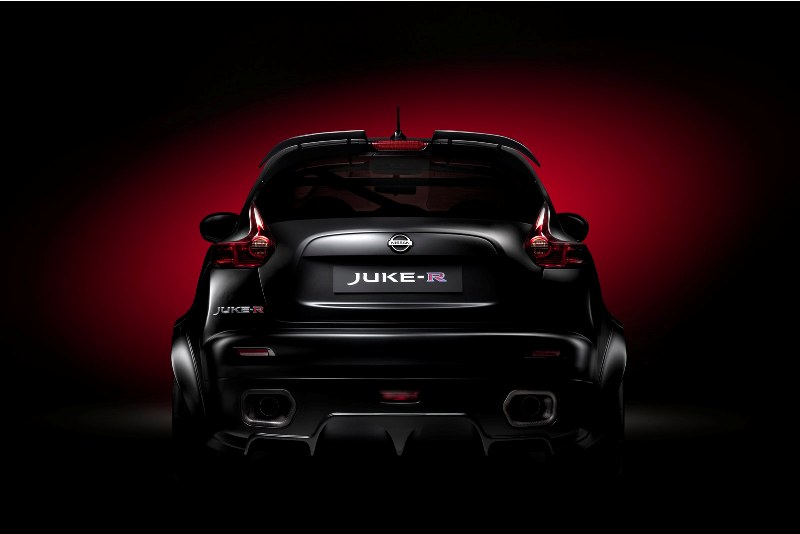 Nissan-Juke-R-4.jpg