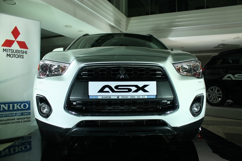 Mitsubishi_ASX_4.JPG