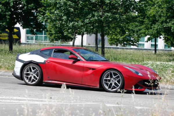 Ferrari F12 М Ferrari F12 М