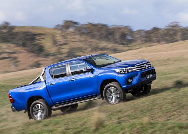 Toyota Hilux 2016