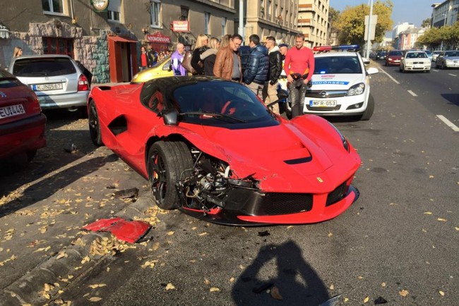 побитая LaFerrari LaFerrari ДТП в Будапеште
