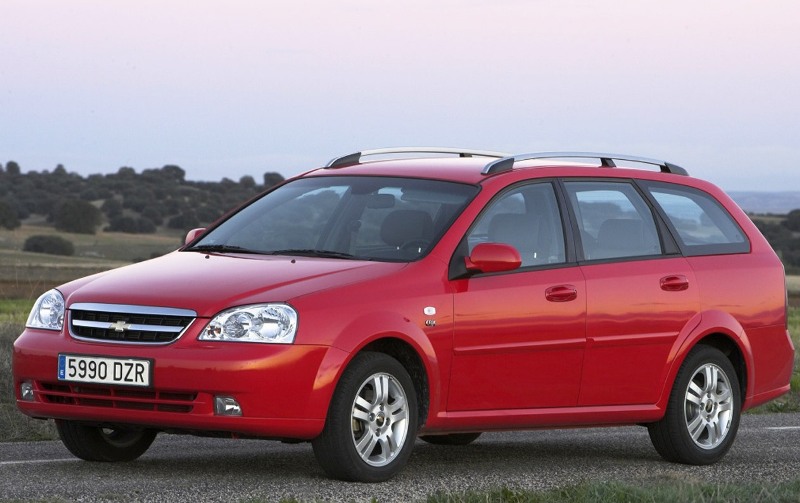 chevrolet_lacetti_sport_station_wagon.jpg