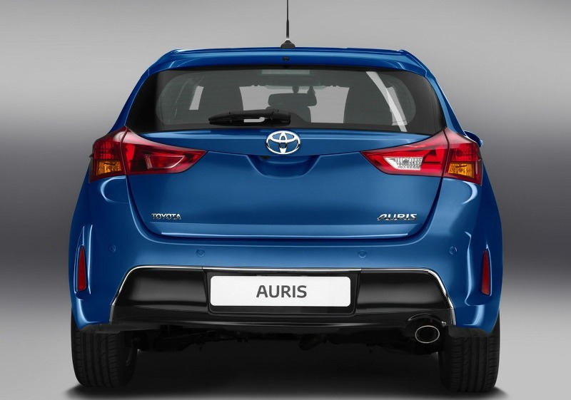 Toyota-Auris_4.jpg