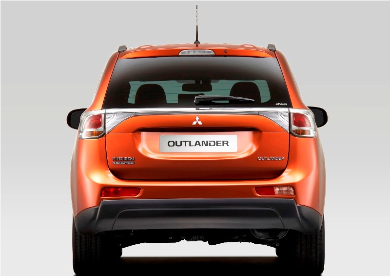 mitsubishi_outlander_09.jpg mitsubishi_outlander_09.jpg