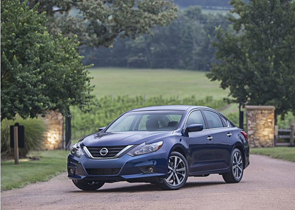 Nissan Altima Nissan Altima