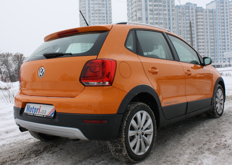 Volkswagen_CrossPolo_17.JPG