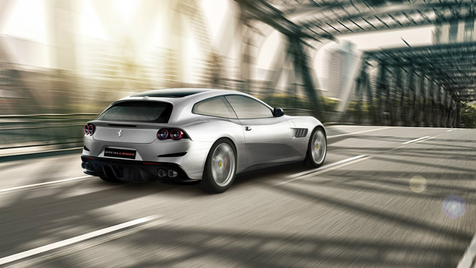 Ferrari GTC4 Lucco Ferrari GTC4 Lucco